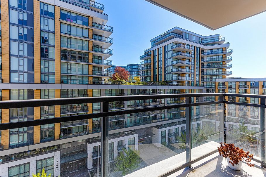 904 3111 Corvette Way Richmond, BC - 16