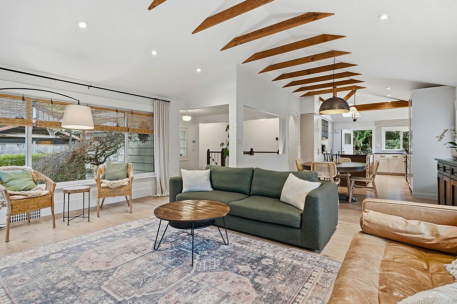 1335 Ridgewood Drive North Vancouver, BC - 5