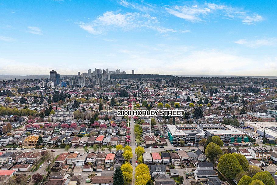 2808 Horley Street Vancouver, BC - 40
