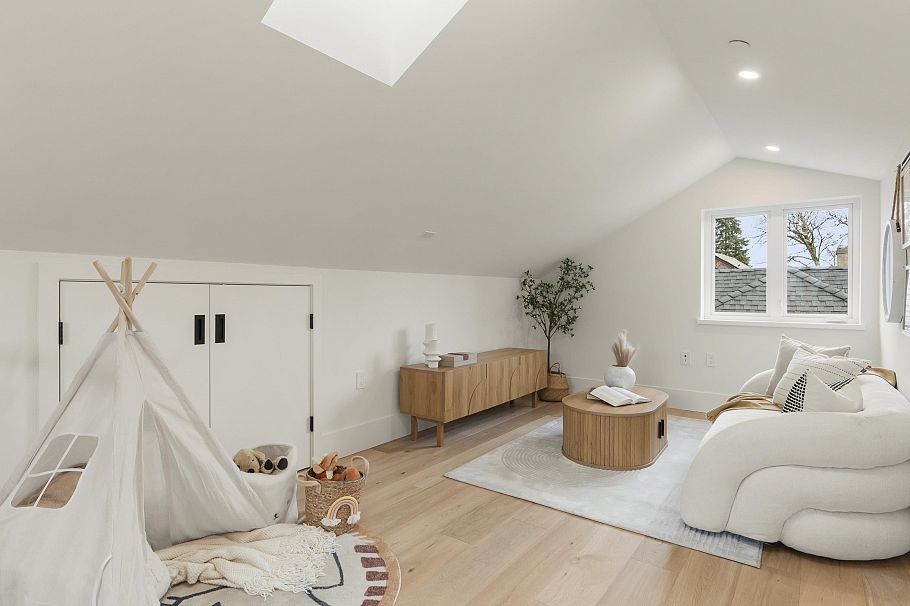 1 3919 W 18th Avenue Vancouver, BC - 24