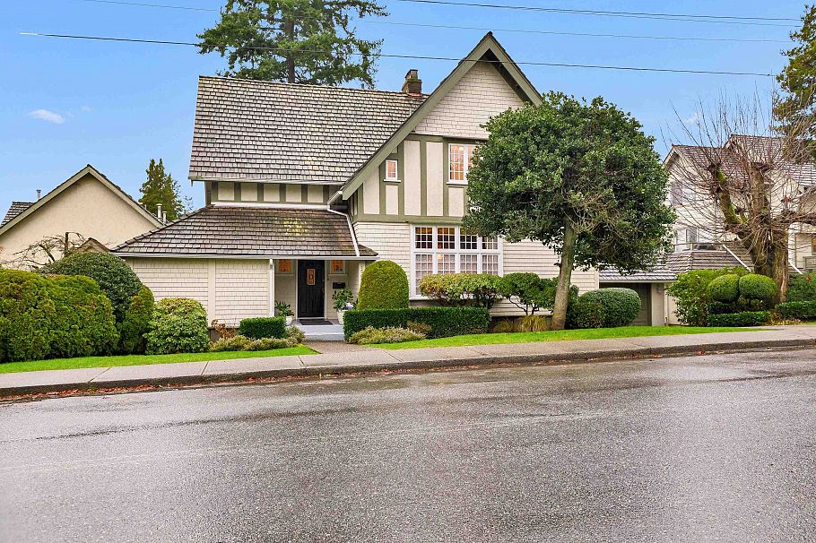1509 Mahon Avenue North Vancouver, BC - 24