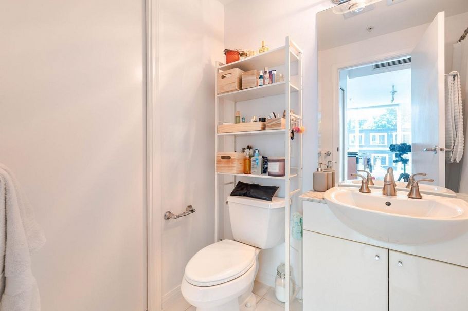 401 138 E Esplanade North Vancouver, BC - 16