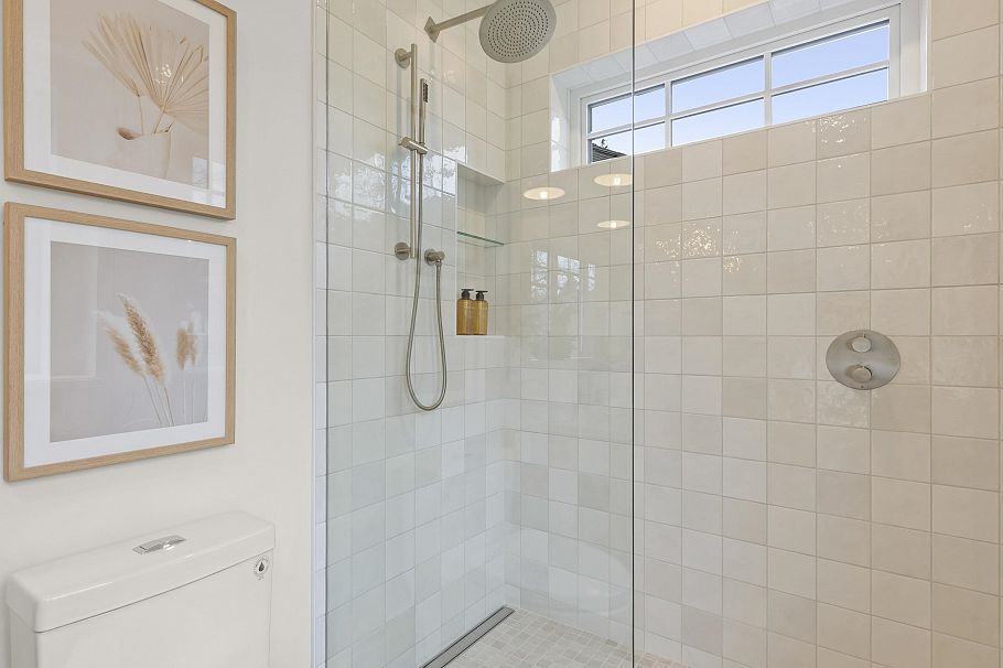 1 3919 W 18th Avenue Vancouver, BC - 17