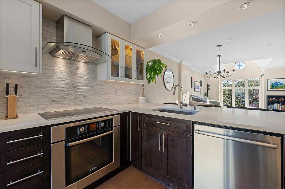 2251 Heather Street Vancouver, BC - 14