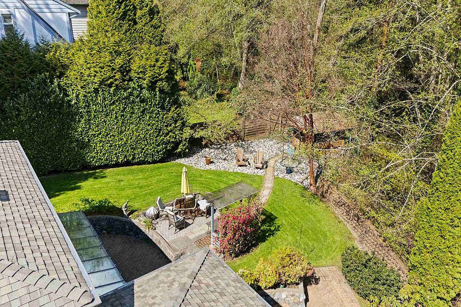2760 Walpole Crescent North Vancouver, BC - 31