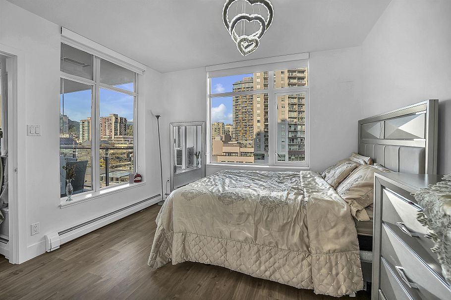 802 158 W 13th Street North Vancouver, BC - 25