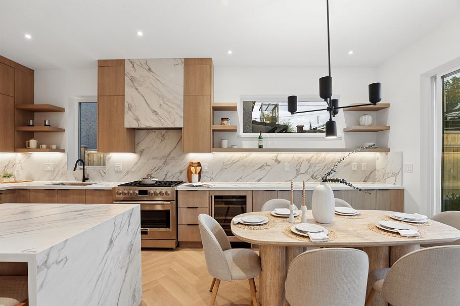 2 2130 E 2 Avenue Vancouver, BC - 15