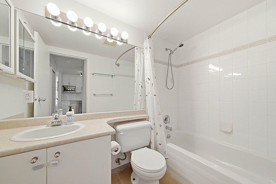 309 418 E Broadway Vancouver, BC - 16