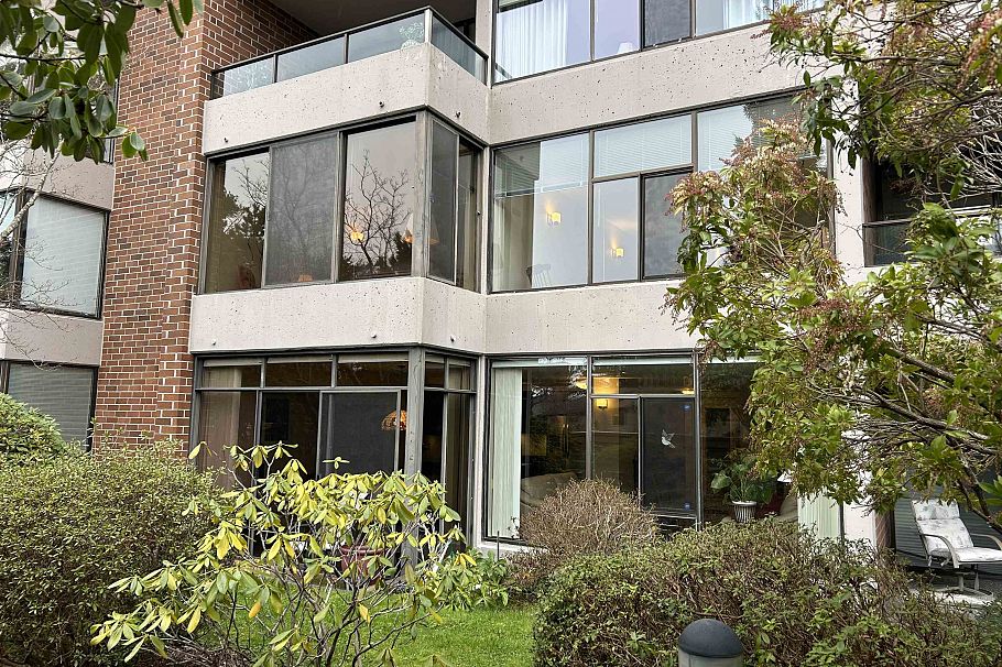 112 4101 Yew Street Vancouver, BC - 1