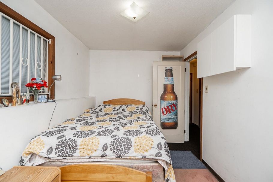 4712 Victoria Drive Vancouver, BC - 28