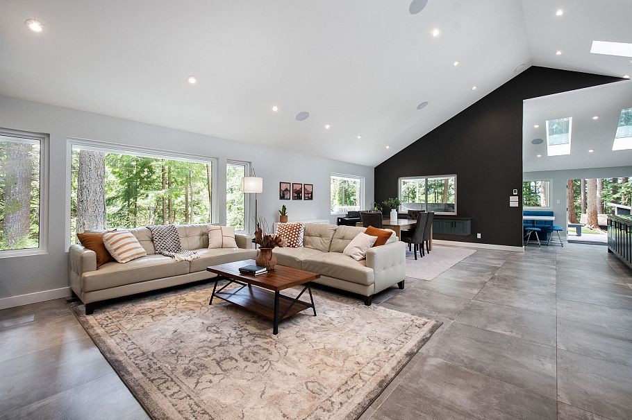 2551 Hyannis Point North Vancouver, BC - 10