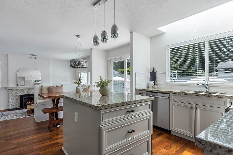 2021 Rufus Drive North Vancouver, BC - 8