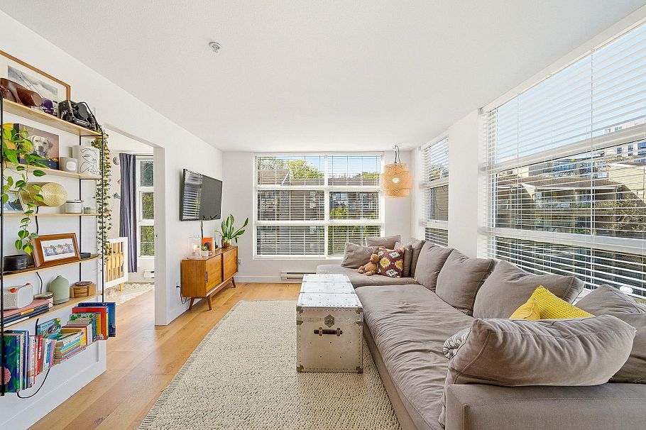 309 418 E Broadway Vancouver, BC - 5