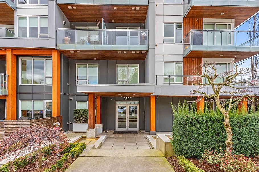 407 1327 Draycott Road North Vancouver, BC - 28