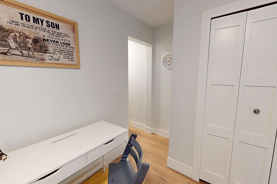 4062 Norwood Avenue North Vancouver, BC - 24