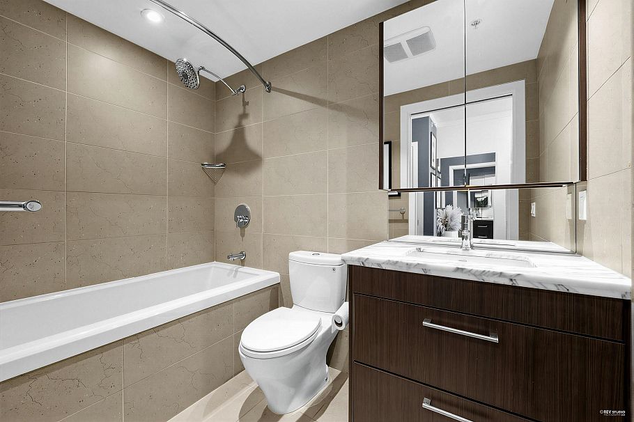 909 1708 Columbia Street Vancouver, BC - 17