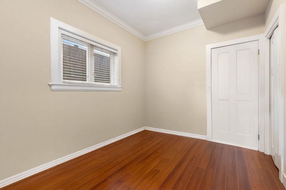 8363 Victoria Drive Vancouver, BC - 12