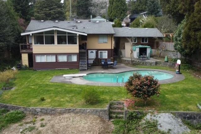 1440 Mountain Highway North Vancouver, BC - 36