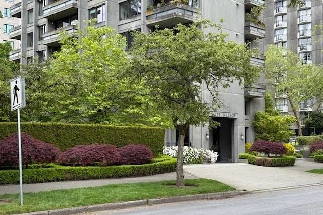 1201 2077 Nelson Street Vancouver, BC - 26