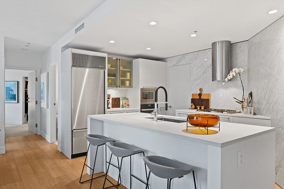 1701 1111 Alberni Street Vancouver, BC - 13