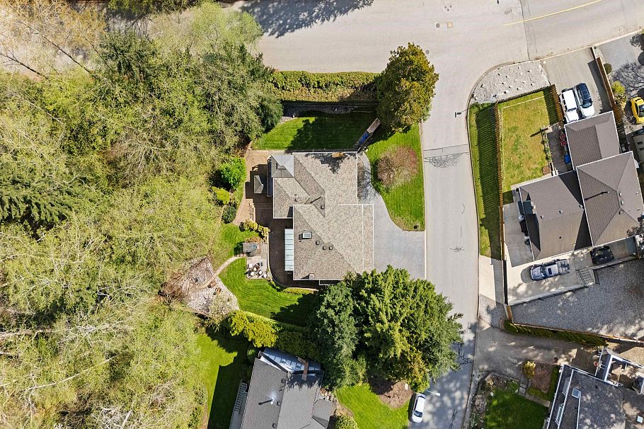 2760 Walpole Crescent North Vancouver, BC - 28