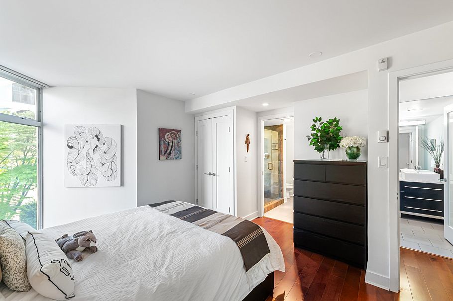 302 168 Chadwick Court North Vancouver, BC - 22