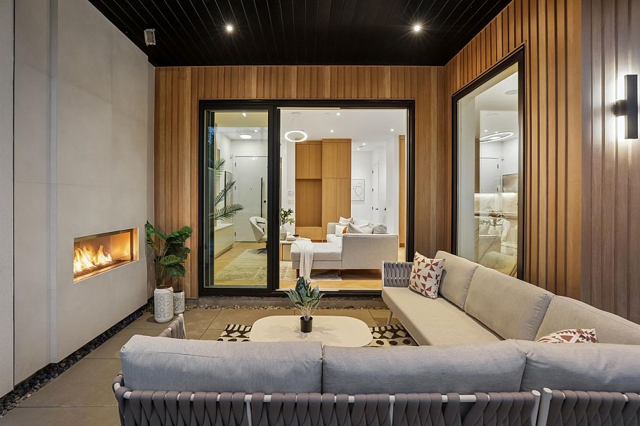 2 2130 E 2 Avenue Vancouver, BC - 27