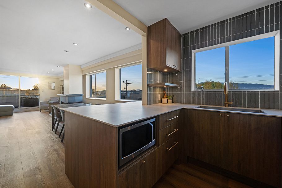 306 2469 Cornwall Avenue Vancouver, BC - 11