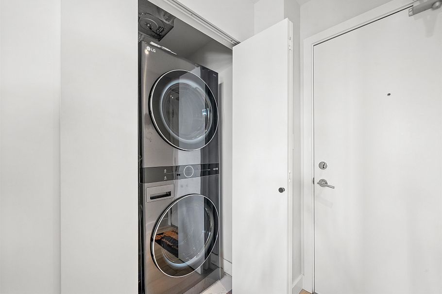 2110 1788 Gilmore Avenue Burnaby, BC - 21