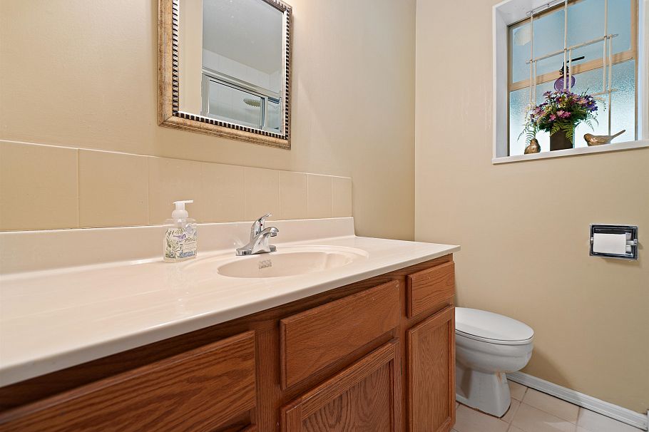 3563 Sykes Road North Vancouver, BC - 18