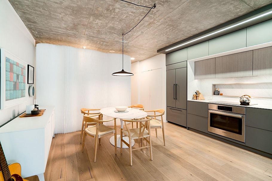 314 221 Union Street Vancouver, BC - 3