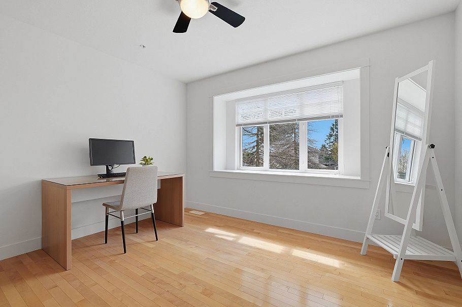 2761 E 53rd Avenue Vancouver, BC - 23