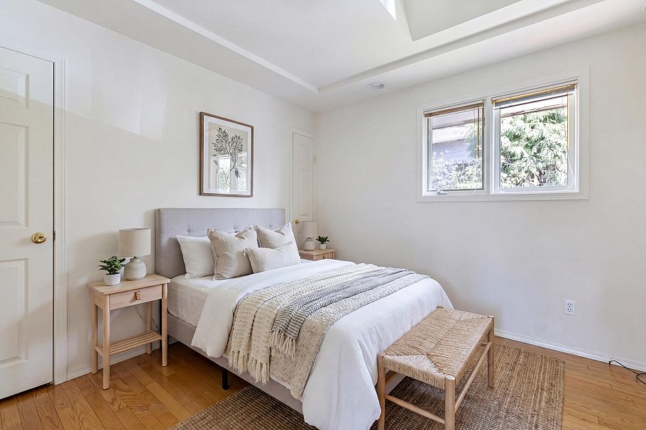 420 Monteray Avenue North Vancouver, BC - 11