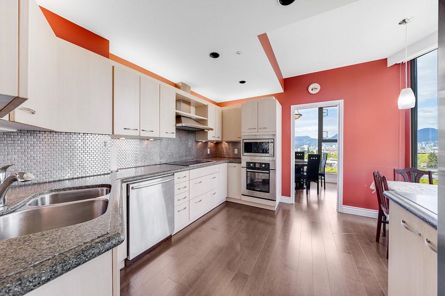 1000 1788 W 13th Avenue Vancouver, BC - 16