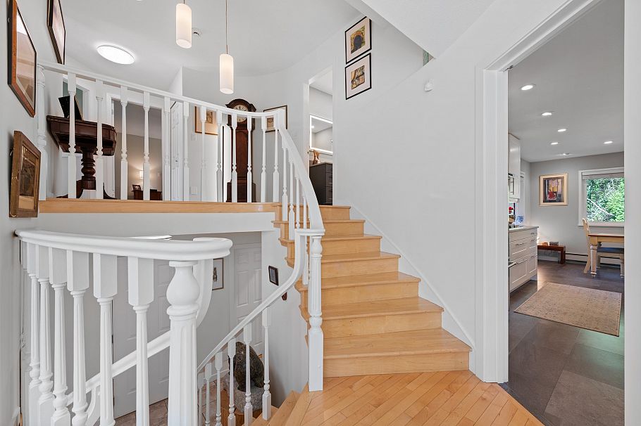 2760 Walpole Crescent North Vancouver, BC - 17