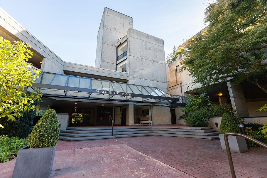 316 4900 Cartier Street Vancouver, BC - 33