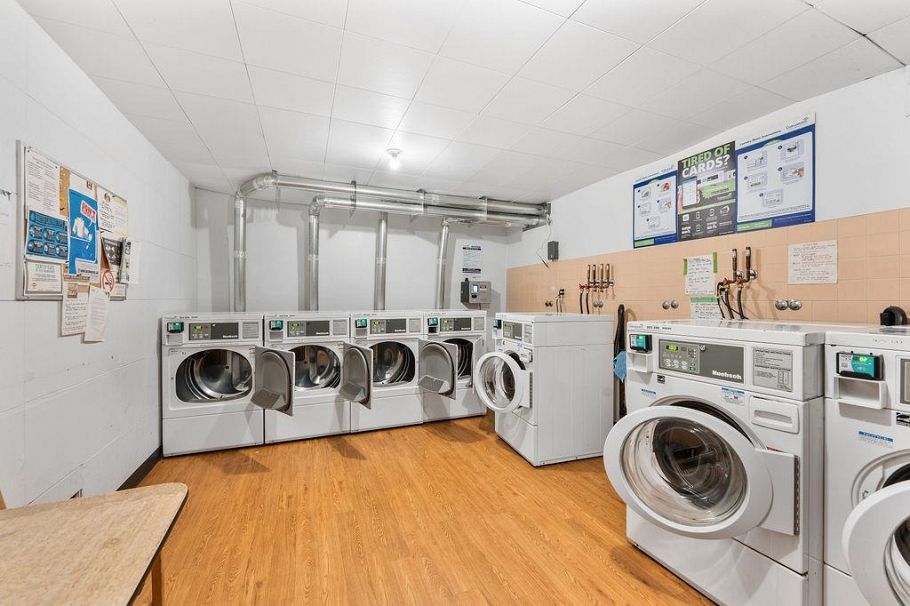 305 2025 W 2nd Avenue Vancouver, BC - 20