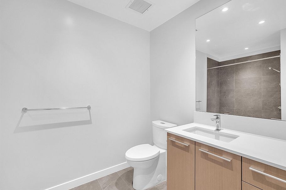 605 110 E 17TH STREET, North Vancouver BC V7L 0K4 North Vancouver, BC - 26