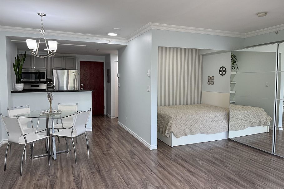 502 928 Richards Street Vancouver, BC - 10