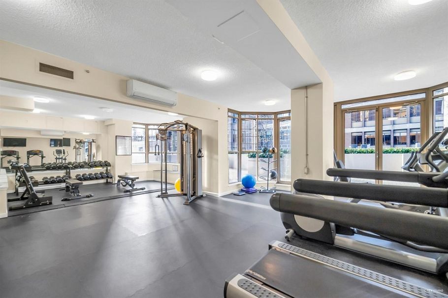 706 867 Hamilton Street Vancouver, BC - 24