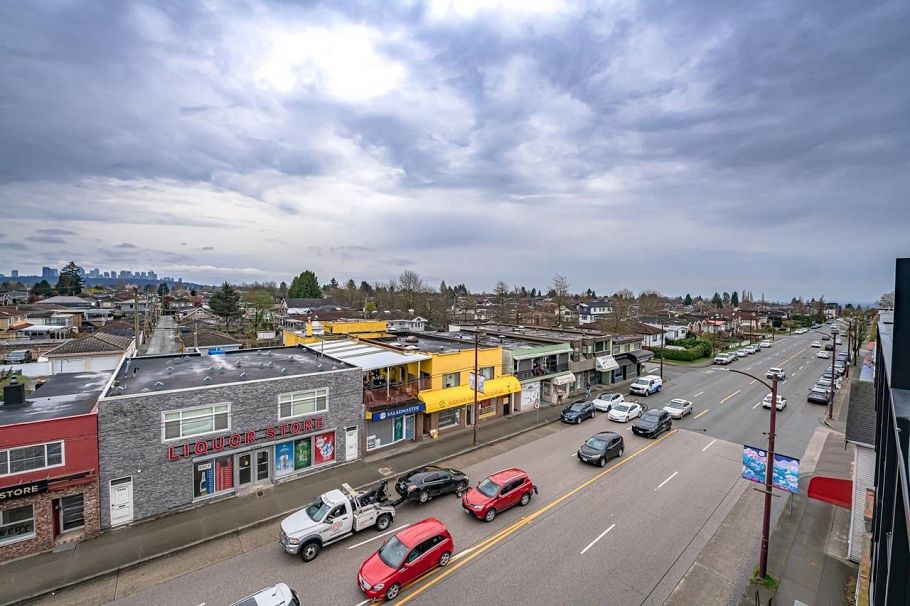 PH01 6555 Victoria Drive Vancouver, BC - 32