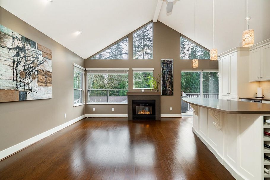 22 4055 Indian River Drive North Vancouver, BC - 6