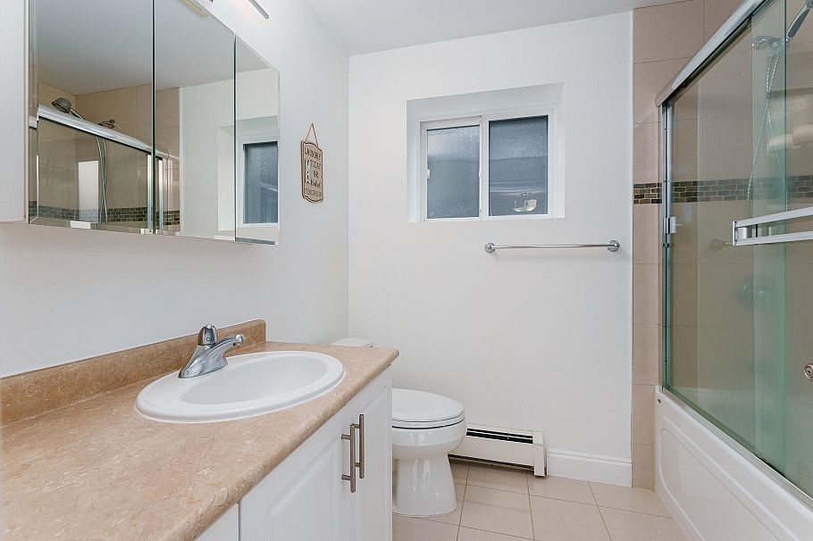 617 E 52nd Avenue Vancouver, BC - 28