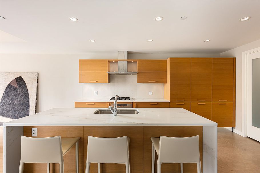 403 5838 Berton Avenue Vancouver, BC - 13