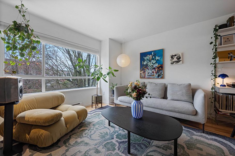 303 2688 Watson Street Vancouver, BC - 2