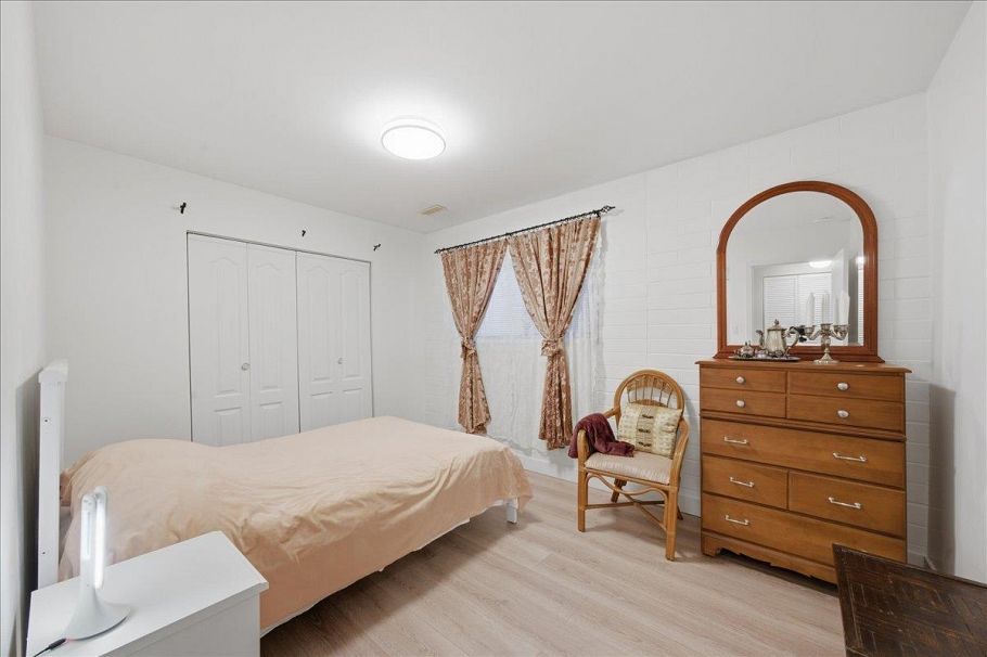 840 E 38th Avenue Vancouver, BC - 31