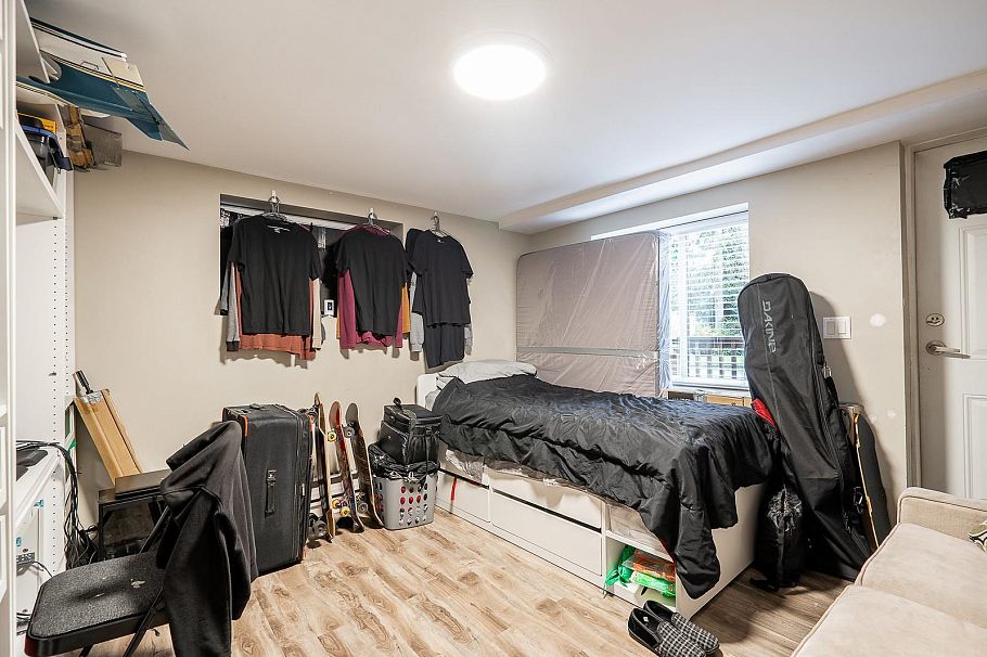 1440 Mountain Highway North Vancouver, BC - 29