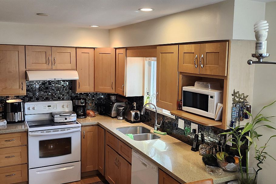 549 E 56th Avenue Vancouver, BC - 7