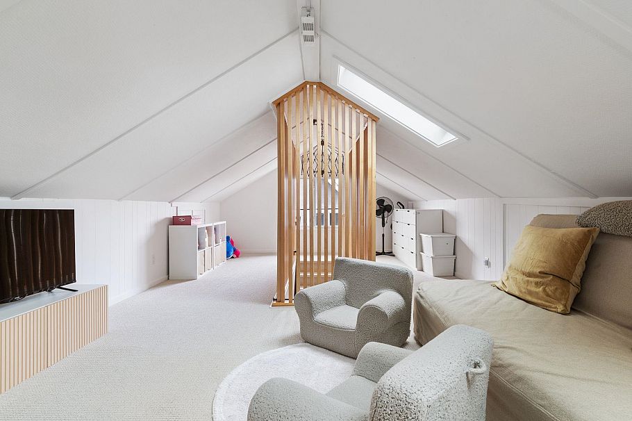 737-745 St. Andrews Avenue North Vancouver, BC - 14