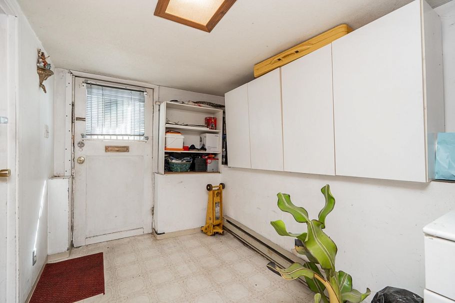 4712 Victoria Drive Vancouver, BC - 20